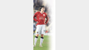 멈춰버린 ‘맨유의 엔진’…박지성 무릎부상 심각