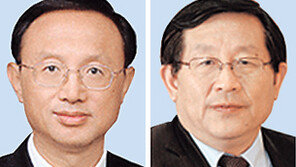 中 신임 외교부장 부시 일가와 ‘30년 친분’