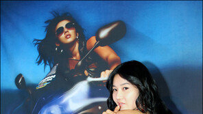 [포토]길건 ‘섹시 문신’ 공개