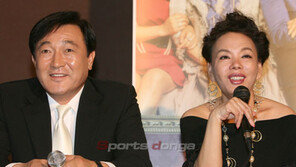 임채무-김수미 키스 소감 “유통기한의 차이”