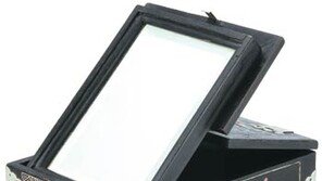 女人을 비추다… 디아모레뮤지엄 ‘거울’