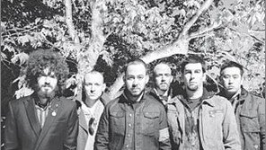 변화 주려다 개성 실종 “링킨파크 음악 맞아?”