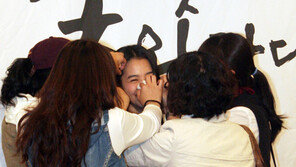 [포토] ‘강혜정을 꽃(!)으로 만들어라’