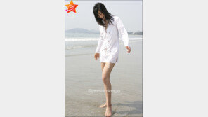 [포토]섹시 신예 김인서 ‘청초한 각선미’