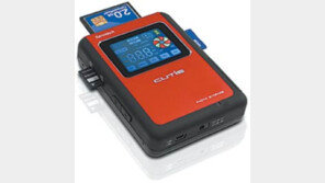 [쇼룸] 사진 외장하드 ‘큐티 DSR-282’