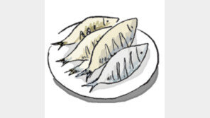 [오늘의 날씨/8월26일]시골 아스팔트길에 널린 붉은 고추