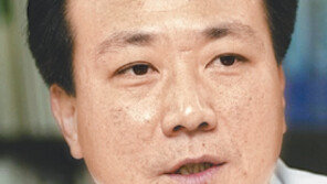 [피플 스포트라이트]‘팬택계열 부활’ 지휘하는 박병엽 부회장