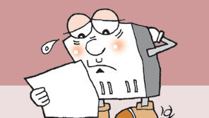 [경제 카페]79.6% vs 31.5%… 머나 먼 규제개혁