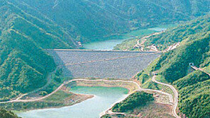 [강원]평화의 댐 관광객 2배 늘어