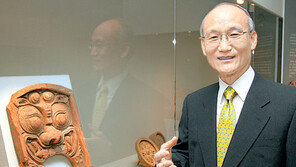 [인문사회]‘기와 박사’ 변호사가 쓴 한중일 와당의 역사