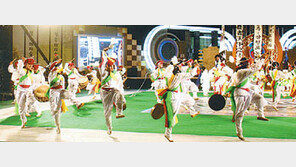 [전북]전주대사습놀이 “한류 몰러 日나간다”