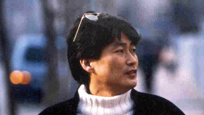 [피플Q｜김현식20주기의해…그가그립다] 히피 패션 아닌 ‘귀티 패션’ 한국의 ‘제임스 딘’ 이었죠