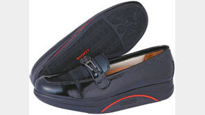 [헬스&뷰티]겉은 신사화, 속은 5중창 기능성 신발