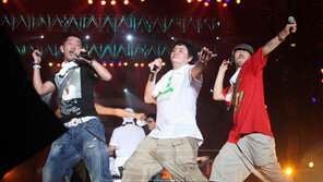 [피플Q｜김창렬의 ‘바른생활 프로젝트’] 한때 놀아본 후배들, 맘 잡고 싶어? 연락해!