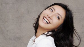 [O2/집중분석]방송인 한성주 “4차원 예능인 말고 치밀한 사회사업가 꿈꿔요”