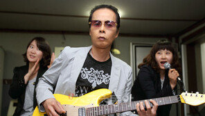 [피플Q｜김태원의 네버엔딩스토리] 김태원 “10대 부활 팬, 리얼예능의 선물”