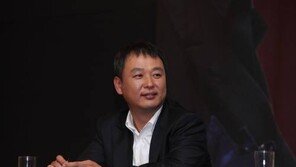 [O2]‘나쁜 남자’ 이형민 감독“경쟁작이 더 세다고요?”