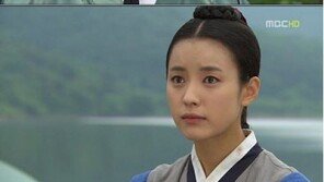 [O2/집중분석]김동윤 “숙종-동이와의 삼각관계? 저도 궁금해요"