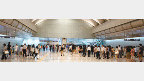 [수도권]개통 1년… 지하철 9호선은 ‘출퇴근 특급열차’