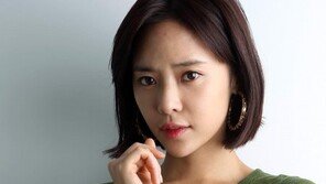 [O2 화보] ‘호러퀸’ 변신 황정음