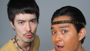 [O2뮤직/커버스토리] “너희가 ‘싼티’를 아니?”…‘카레’ 부른 엽기 듀오 ‘노라조’