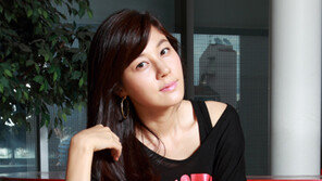 [피플Q｜김하늘이 말하는 연기 그리고 인생] ‘예쁨’을 버리고 ‘깊이’를 깨닫다