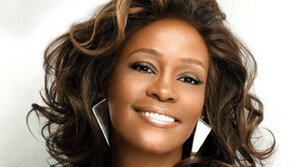 [피플Q｜별들의 귀환…“다시 빛을 비춰줘”] 휘트니 휴스턴 마약 재활 거쳐 다시 팝의 디바로