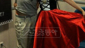 [피플Q｜트위터에 푹빠진 ★들] 스타 24시, 궁금하면 팔로우 하세요!