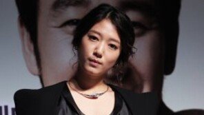 [O2/집중분석]엄태웅이 여배우에게 들이대고?