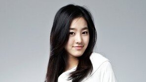 [O2/화보]아이돌 성장기 공포영화 ‘화이트’
