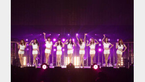 [O2/뮤직] 전성기 소녀시대의 파워풀한 복귀 ‘훗’