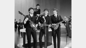 [O2/뮤직] 1960년대의 비틀스, 21세기 팝과 경쟁하다