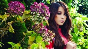[O2/커버스토리]아이유 “밤마다 찾아오는 남자귀신을 모티브로…” ②