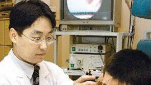 [헬스&뷰티]유전·중이염·소음 등 원인으로 발생··· 이어폰 사용 청소년 난청 부를수도