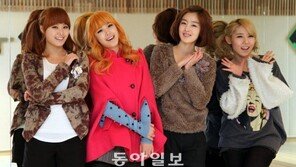 [O2/집중분석]‘시크릿’ 휴대전화 NO! 성공위해 구속마저 즐기는 그녀들