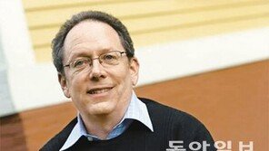 [6개국 전문가 기고/앤드루 고든]<2>대지진 이후 日의 미래는