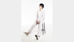 [O2플러스]성시경, 여성 팬의 숲에서 男心을 노래하다