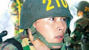 현빈 “내가 부른 ‘그 남자’가 기수 軍歌… 동기들이 부를 땐 쑥스럽고 민망”