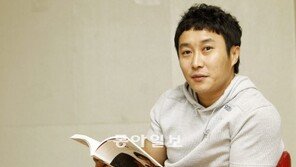 [O2플러스/북스]김병만 “양쪽 발목 오래전에 부러졌다. 수술 안하는 이유는…”