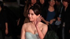 [BIFF] 판빙빙 “장동건 보다 곽재용 감독이 미남”