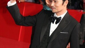 [BIFF] 장동건의 거침없는 해외 도전, 왜?