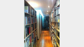박원순 후보, 책으로 가득 찬 61평 전세집 전격 공개