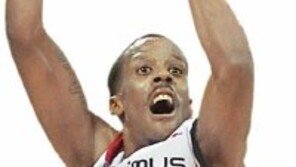 [프로농구]‘긴급 수혈’ 헤인즈 응급실의 LG 구하다