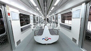 [수도권]전동차 칸 사이 문없애 휠체어도 쉽게 이동