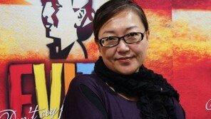 [O2플러스]‘에비타’ 연출 이지나 “아이돌 뮤지컬출연 어때? 잘하면 되지!”
