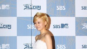 [포토] ‘SBS 가요대전’ 소시 써니, 여신룩에도 깜짝함 여전