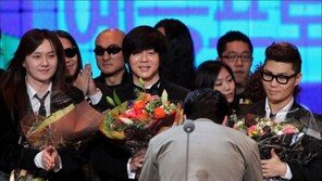 [연예 뉴스 스테이션] 특별상 남발·대상 단체수상…MBC 연예대상 구설