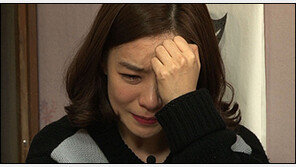 탤런트 박선영, 102세 할머니 하모니카 연주에 눈물 ‘펑펑’