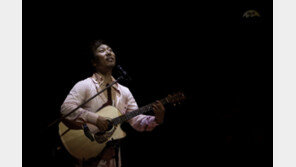 이문세, 2011년 9만 관객 동원하며 공연왕 등극