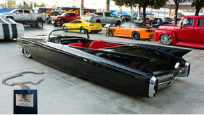 “우와 날개가!” 60년 형 캐딜락의 완벽한 변신